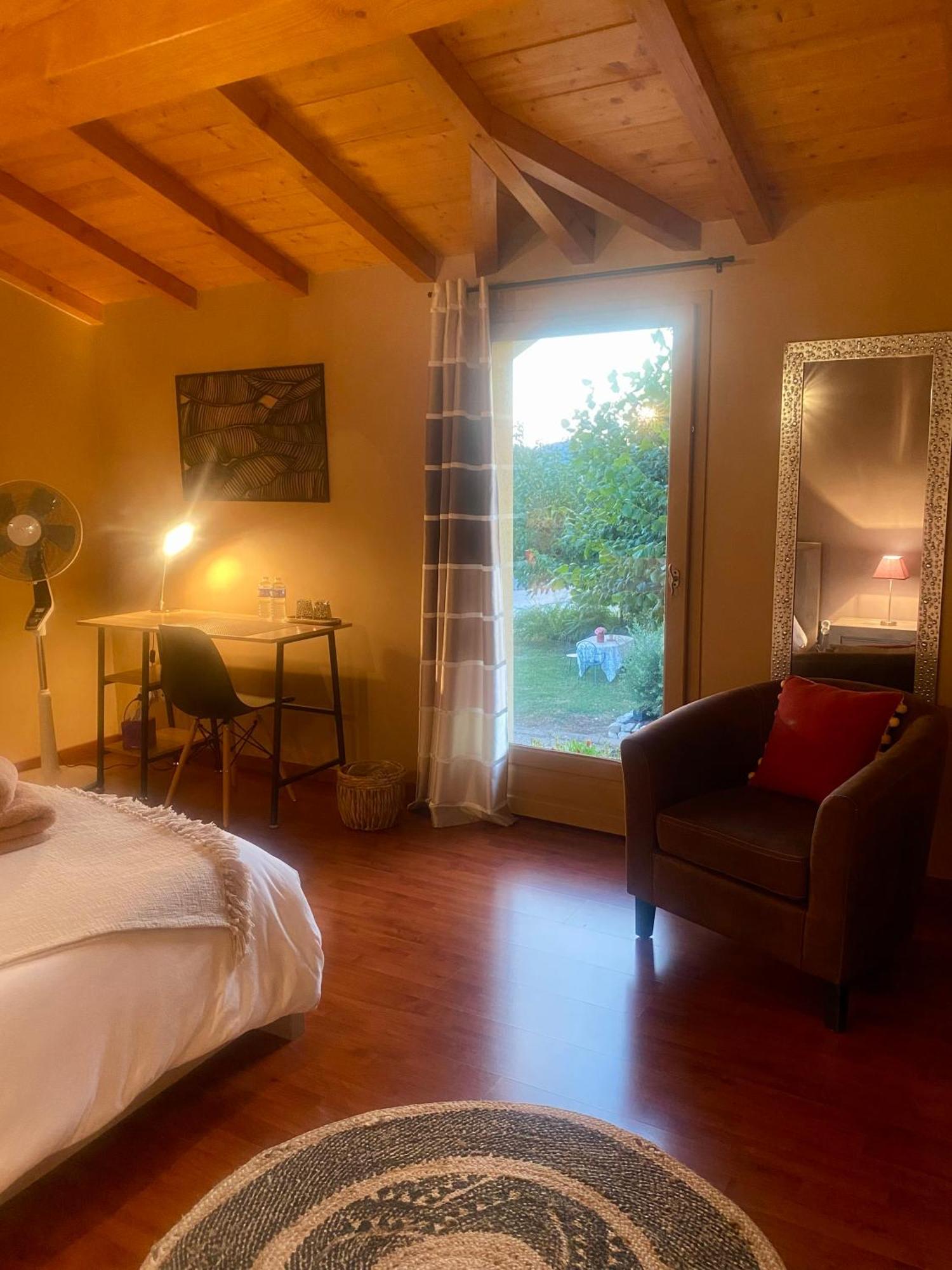 Le Domaine D'Adrien Apartamento Larnage Exterior foto
